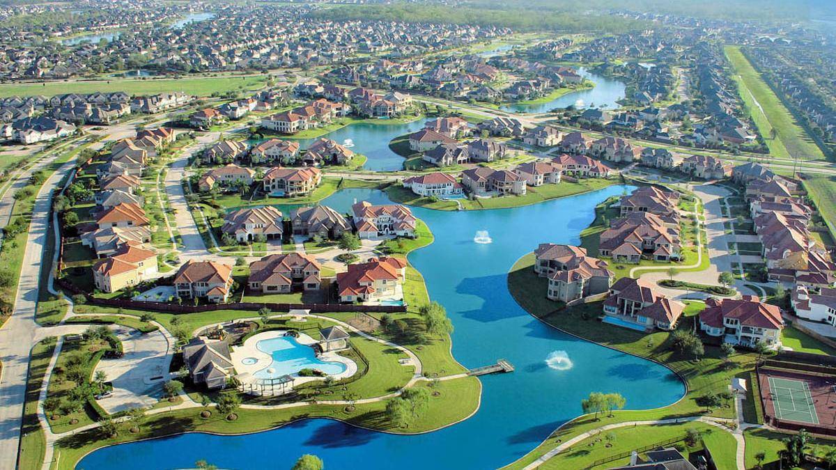 Benefit #1: Real Estate Holds Intrinsic Value