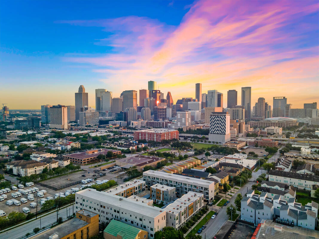 Inner Loop Houston Condos and Their HOA Fees