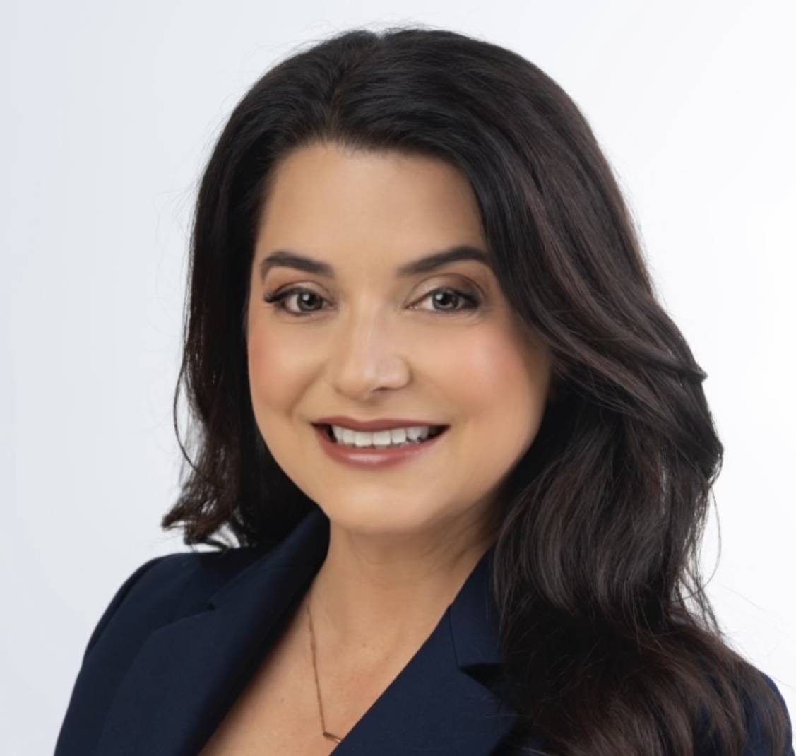 Holly Hernandez