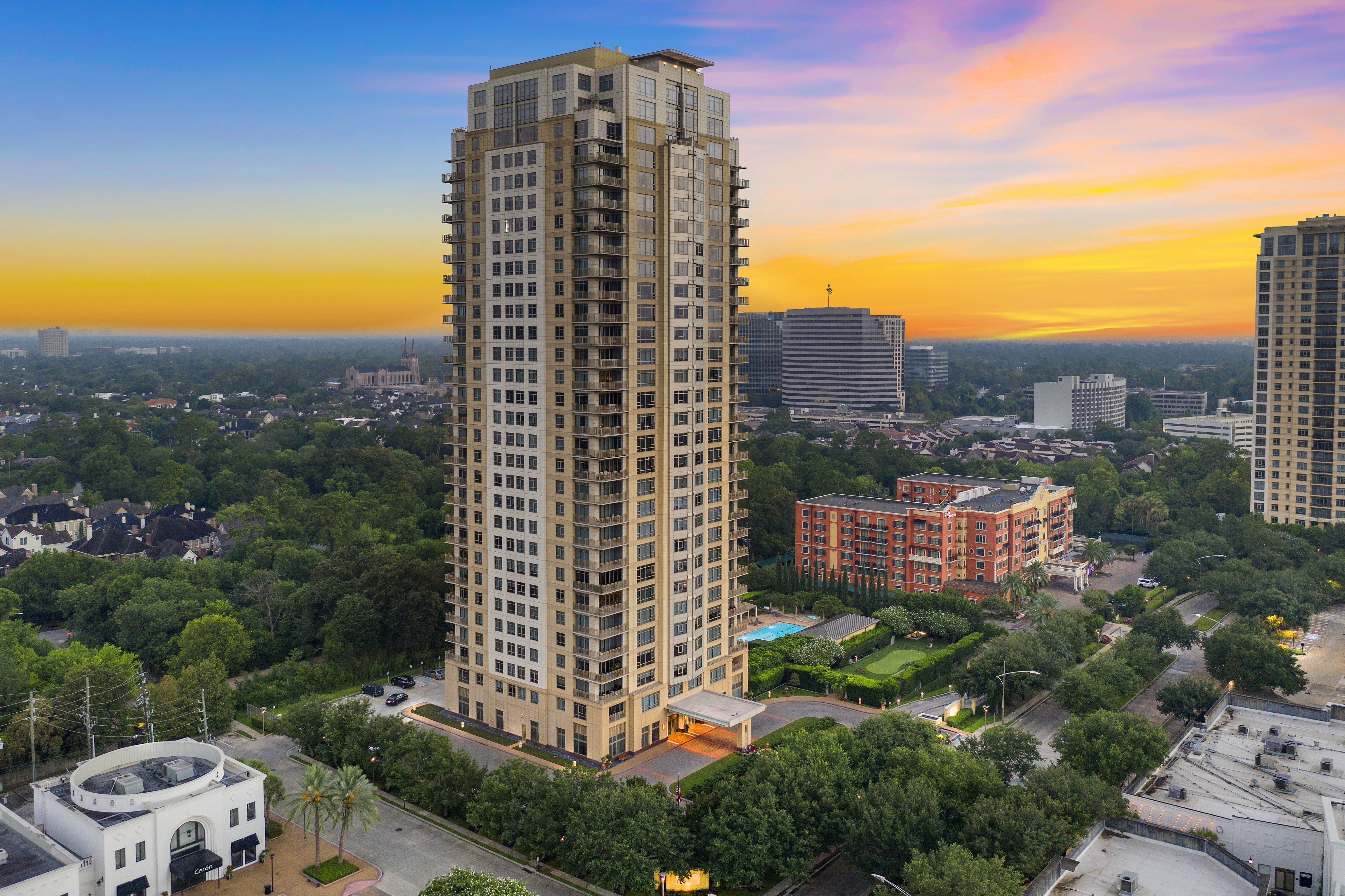 Luxury Houston Condo Buildings